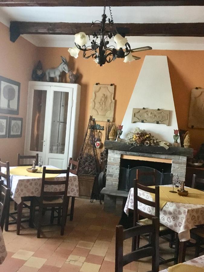 Вілла Il Biancospino Casteggio Екстер'єр фото